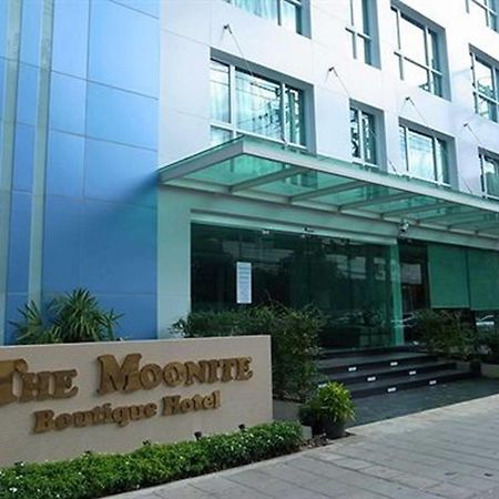 The Moonite Boutique Hotel Bangkok Buitenkant foto
