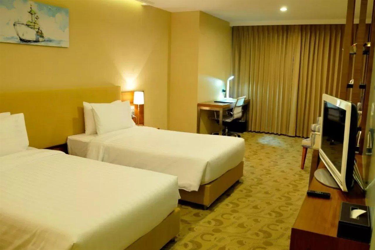 The Moonite Boutique Hotel Bangkok Buitenkant foto