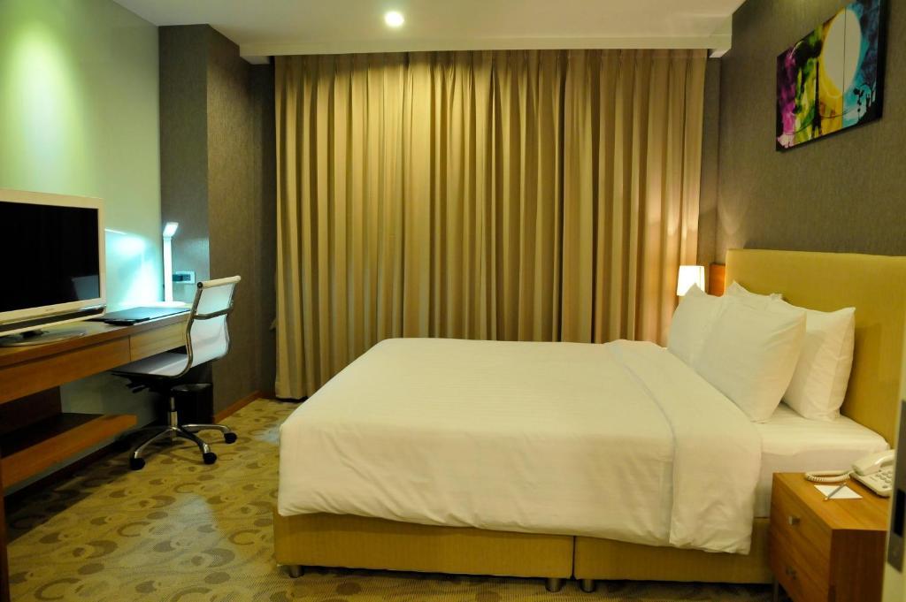The Moonite Boutique Hotel Bangkok Buitenkant foto