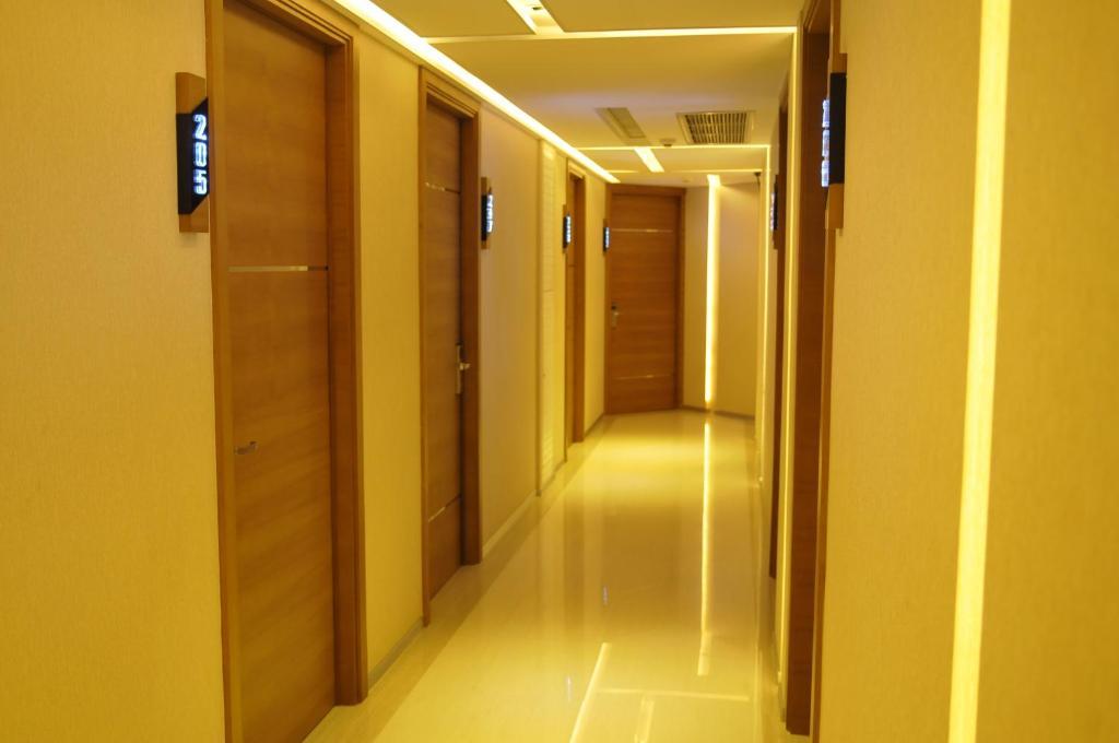 The Moonite Boutique Hotel Bangkok Buitenkant foto